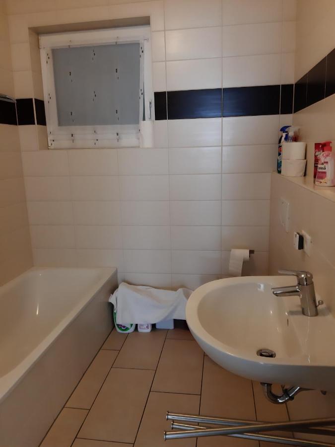 Ferienwohnung Wuerzburg Екстериор снимка